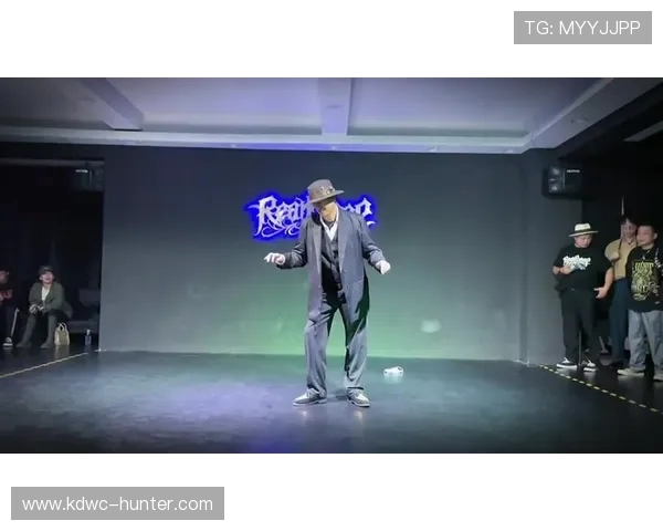 成都街舞队创历史新高状态排名引发热议舞者们激情四溢展现实力