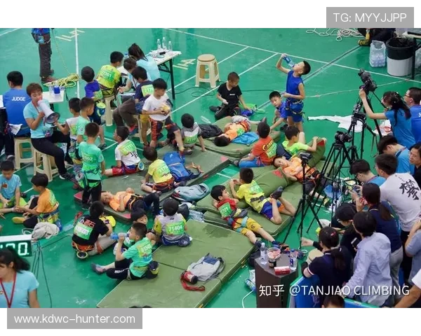 西安攀岩队个人能力表现数据分析与提升策略探讨 西安攀岩队个人能力表现数据分析与提升策略探讨